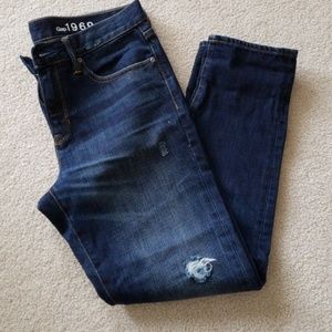 Gap 1969 cropped jean